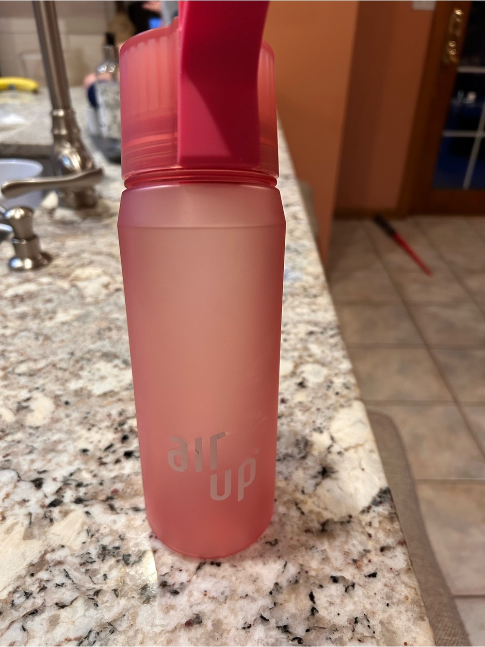 Airup smell to taste water bottle.